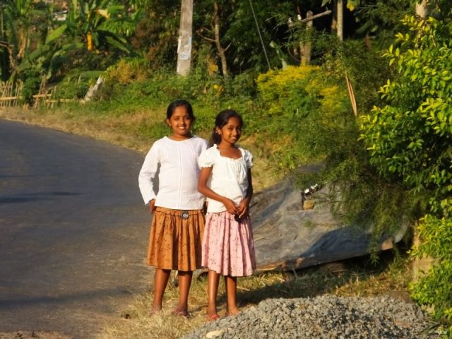 Village girls who wanted us to take their photos