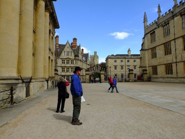 The Miller siblings seem to have the square all to themselves