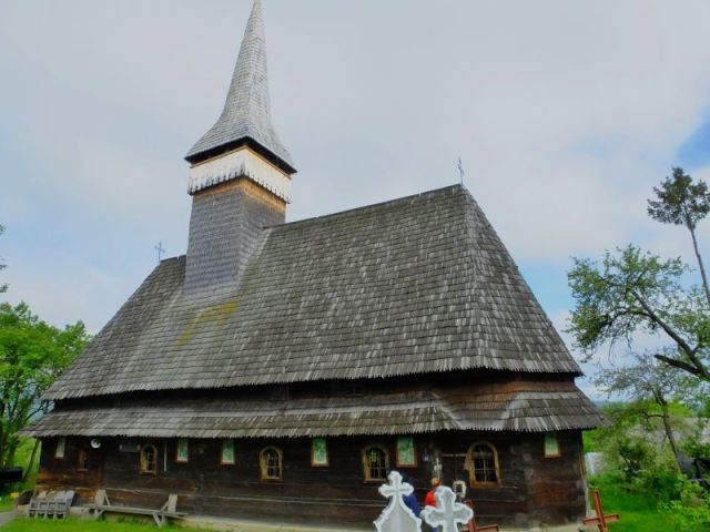 It was very hard to get a photo of the entire church. This is the best I could do