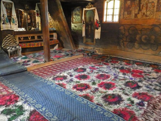 The rugs that covered the church floor
