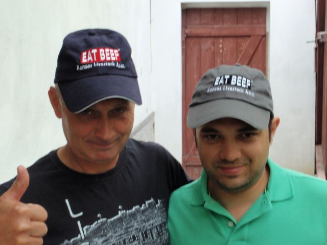 Paul had two "Eat Beef" hats left and these guys look good in them! Dorin really wanted Paul's Setson but it was much to large for him. Paul's photo