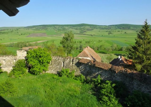 From the watch tower. You can see how the stone wall is leaning