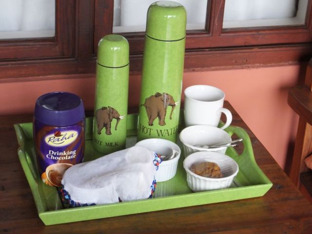 I loved the tea trays at Sosian!