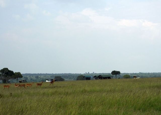 Approaching the airstrip