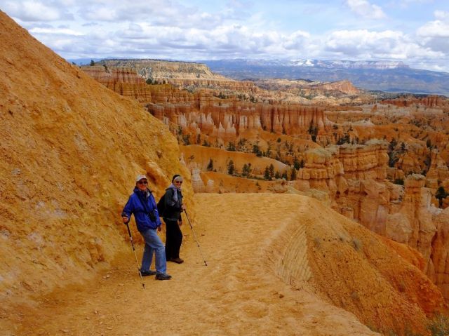 Doris and Joy on the Navajo Loop trail