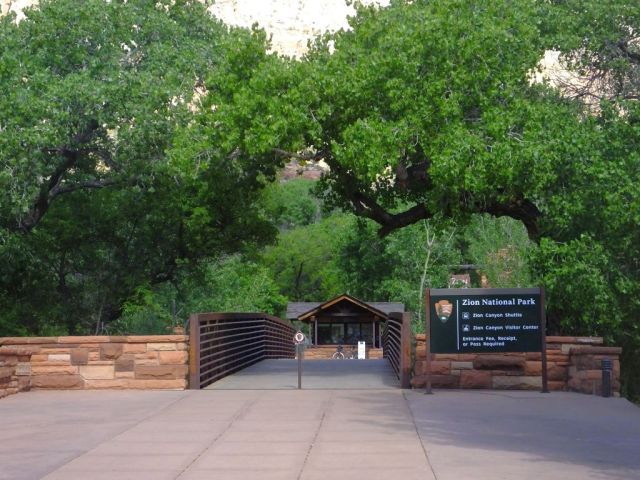 Path leading to the visitor center